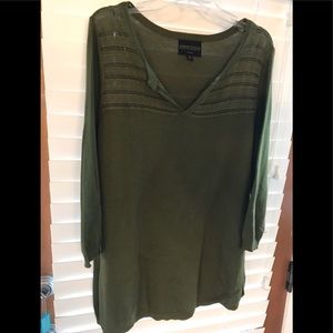 Absolutely green sweater tunic
